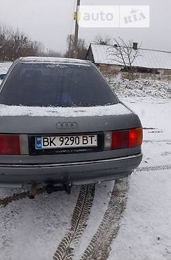 Седан Audi 90 1990 в Ровно