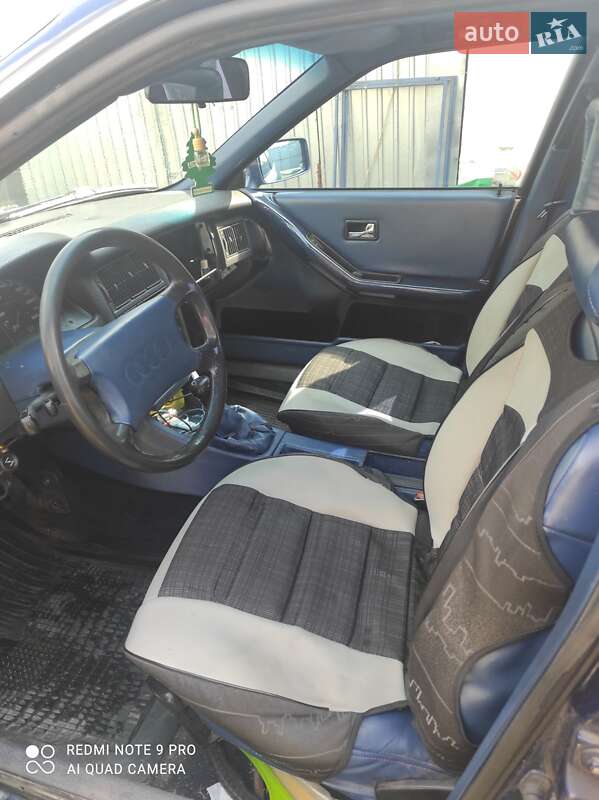 Седан Audi 90 1990 в Василькове