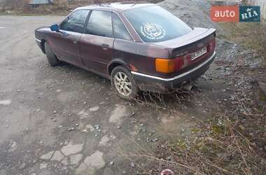 Седан Audi 90 1988 в Кореці