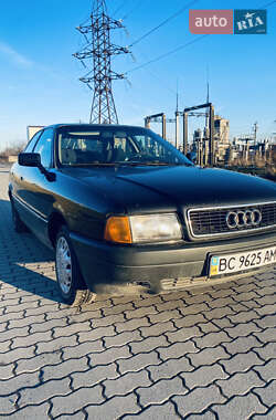 Седан Audi 90 1987 в Буську