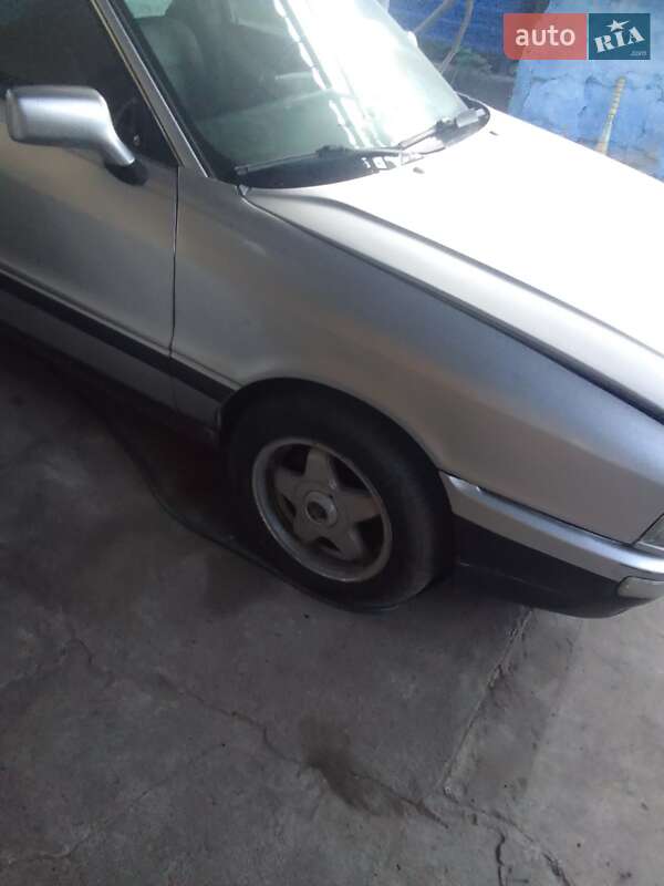 Седан Audi 90 1991 в Могилев-Подольске