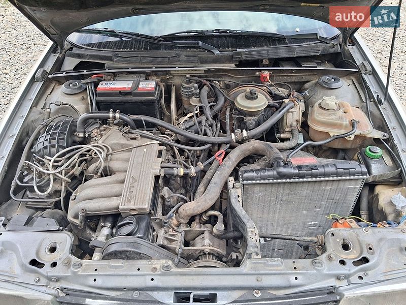 Седан Audi 90 1989 в Калуші