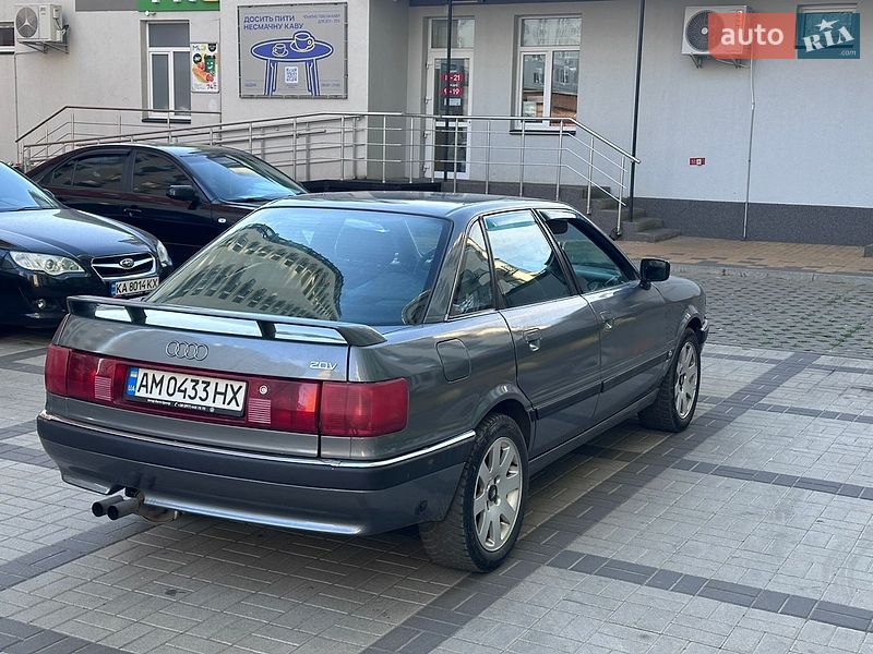 Седан Audi 90 1991 в Києві