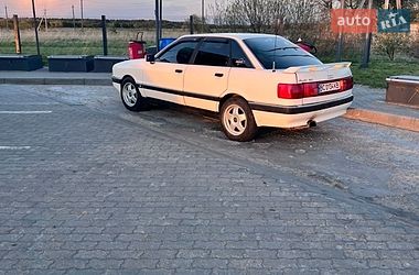 Седан Audi 90 1989 в Великих Мостах