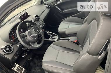 Хэтчбек Audi A1 2018 в 