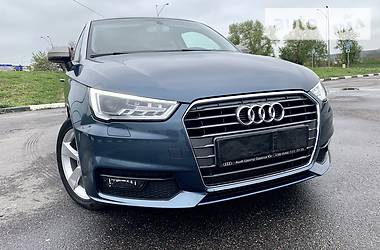 Хэтчбек Audi A1 2018 в 