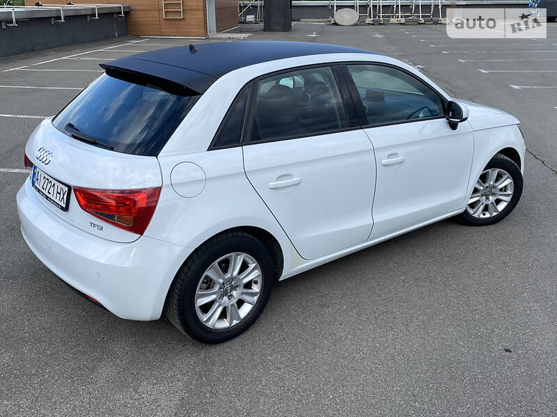 Хэтчбек Audi A1 2013 в Киеве