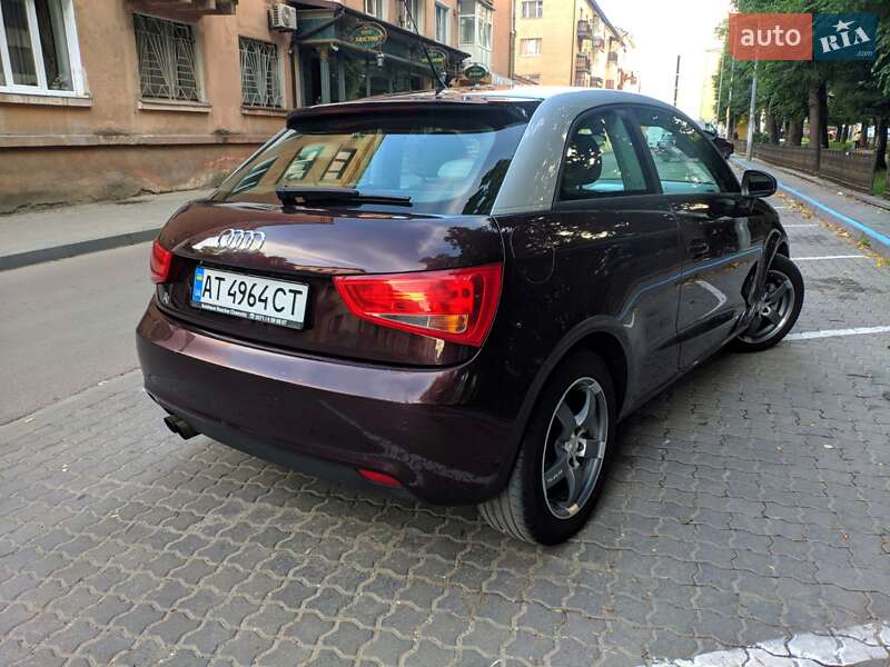 Хетчбек Audi A1 2010 в Івано-Франківську