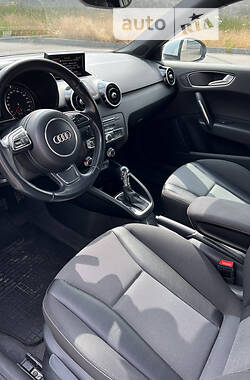 Хетчбек Audi A1 2015 в Києві