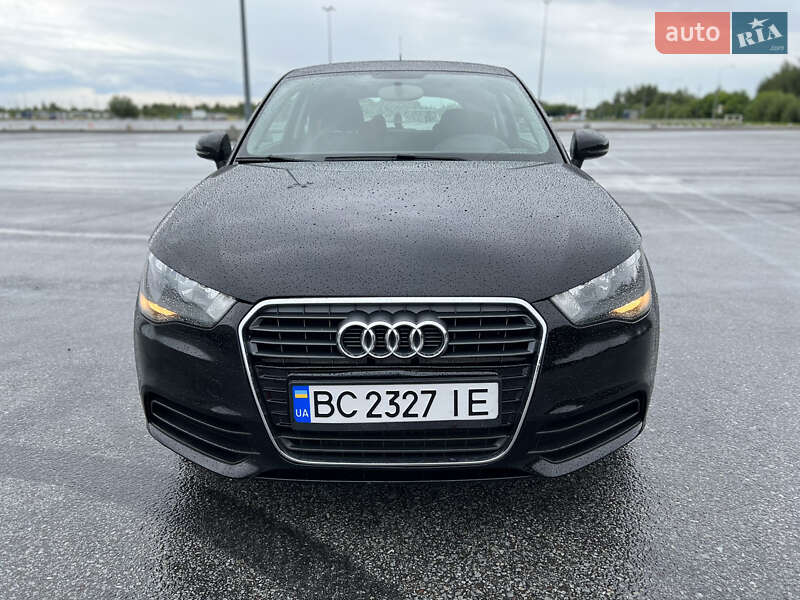 Хэтчбек Audi A1 2011 в Львове