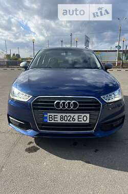 Хэтчбек Audi A1 2016 в 