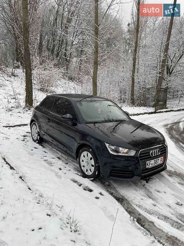 Хэтчбек Audi A1 2017 в Ровно
