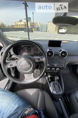 Хэтчбек Audi A1 2015 в Киеве