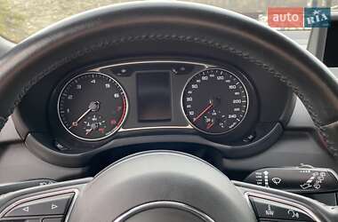 Хэтчбек Audi A1 2014 в 