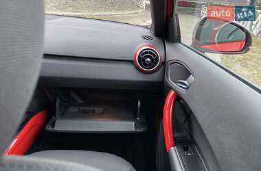 Хэтчбек Audi A1 2014 в 