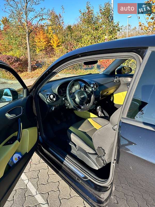 Хэтчбек Audi A1 2011 в Ровно