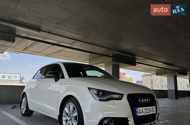 Хэтчбек Audi A1 2010 в Киеве