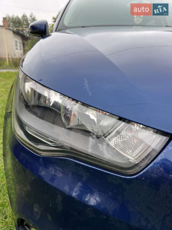 Хэтчбек Audi A1 2012 в Камне-Каширском