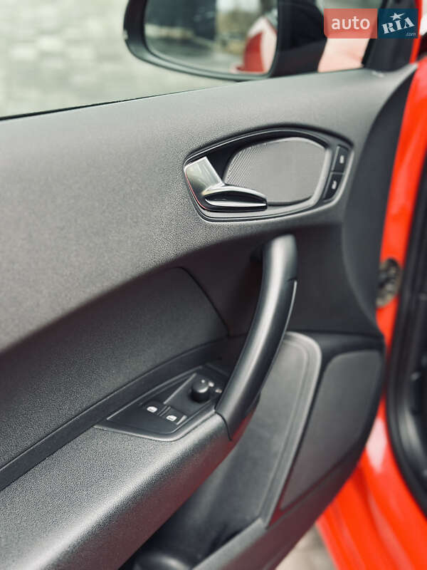 Хетчбек Audi A1 2012 в Києві