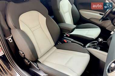 Хэтчбек Audi A1 2010 в 