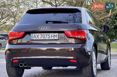 Хэтчбек Audi A1 2011 в 