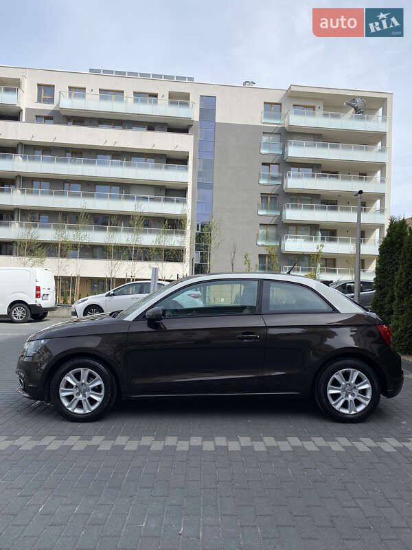 Хэтчбек Audi A1 2010 в Львове