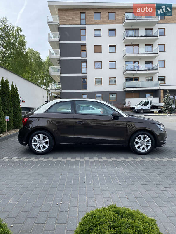 Хэтчбек Audi A1 2010 в Львове