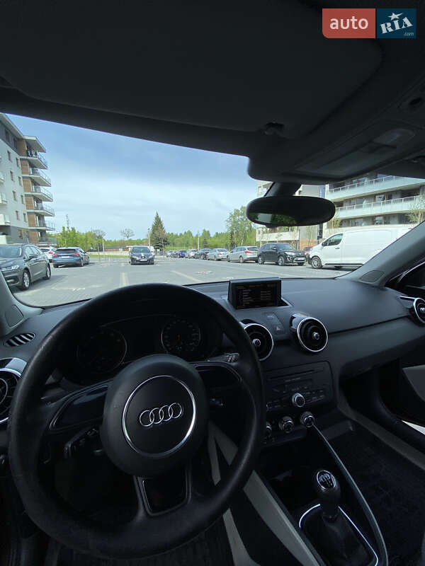 Хэтчбек Audi A1 2010 в Львове