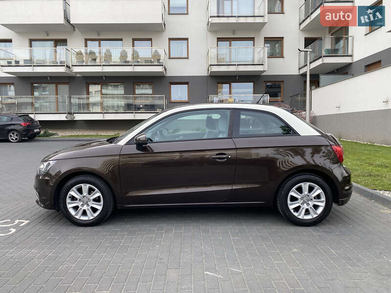 Хэтчбек Audi A1 2010 в Львове
