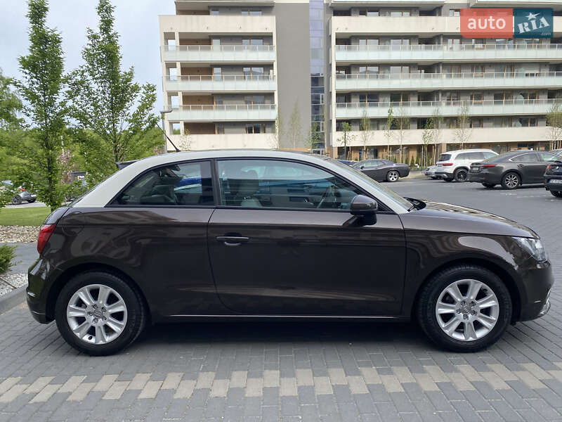 Хэтчбек Audi A1 2010 в Львове