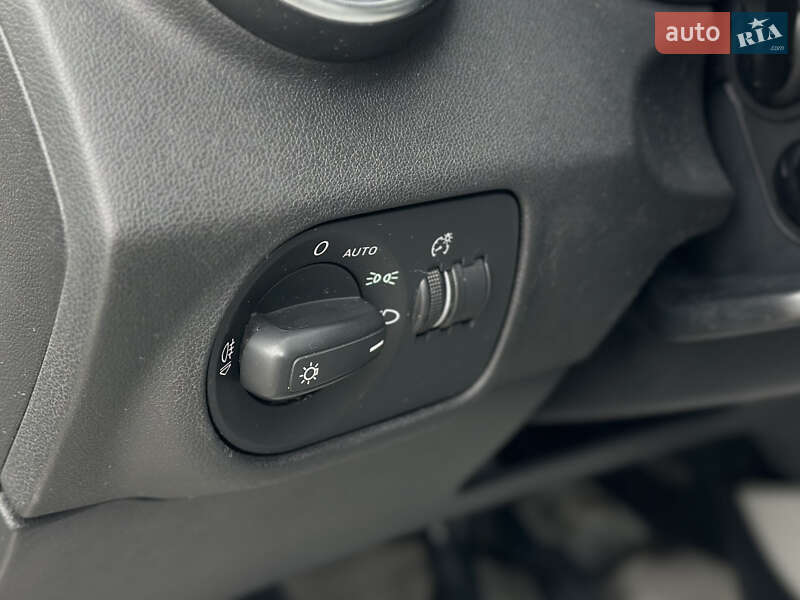 Хетчбек Audi A1 2013 в Шептицькому
