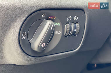 Хэтчбек Audi A1 2013 в 