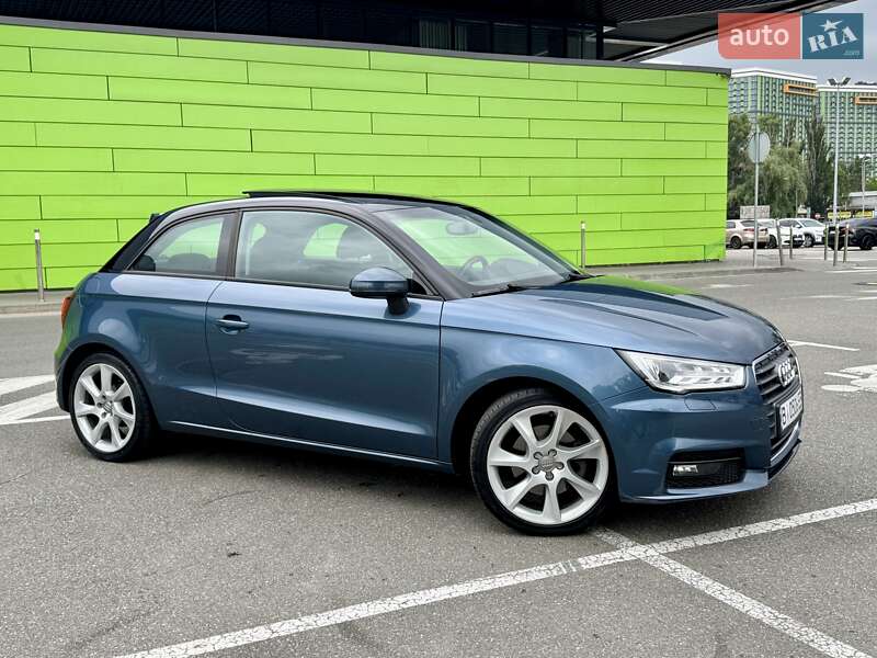 Хэтчбек Audi A1 2015 в Киеве