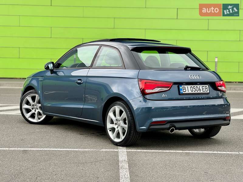 Хэтчбек Audi A1 2015 в Киеве