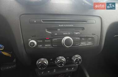 Хэтчбек Audi A1 2011 в 