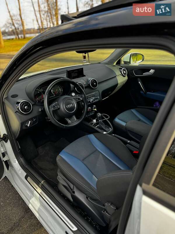 Хэтчбек Audi A1 2015 в Киеве