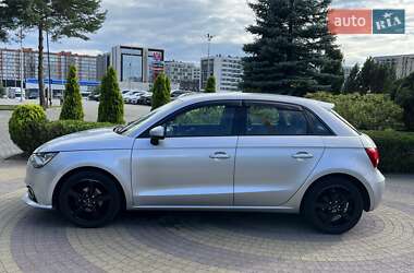 Хэтчбек Audi A1 2013 в 