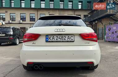 Хэтчбек Audi A1 2012 в 