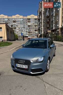 Хэтчбек Audi A1 2012 в Киеве