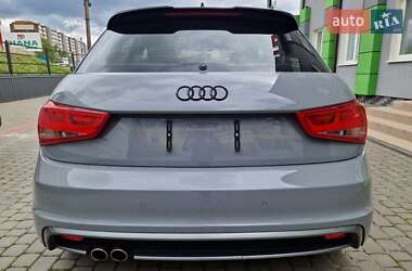 Хетчбек Audi A1 2012 в 