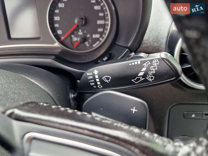 Хэтчбек Audi A1 2012 в Тернополе