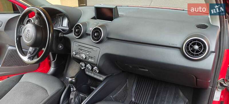 Хэтчбек Audi A1 2012 в Львове