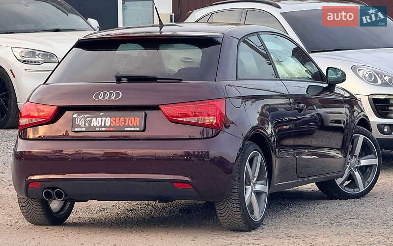 Хэтчбек Audi A1 2011 в Харькове