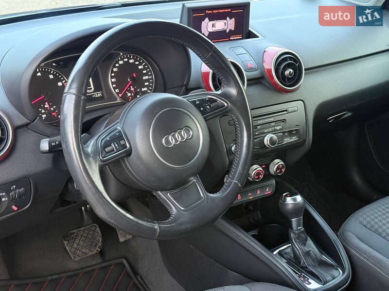 Хэтчбек Audi A1 2011 в Харькове