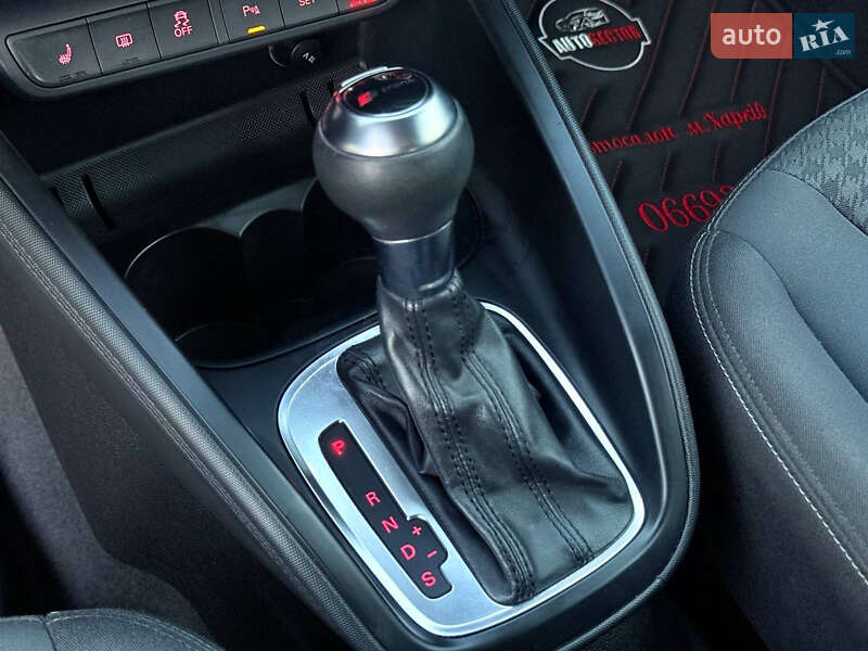 Хэтчбек Audi A1 2011 в Харькове