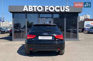 Хетчбек Audi A1 2011 в 