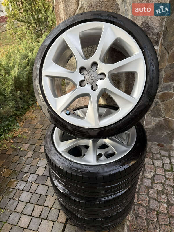 Хэтчбек Audi A1 2015 в Борисполе