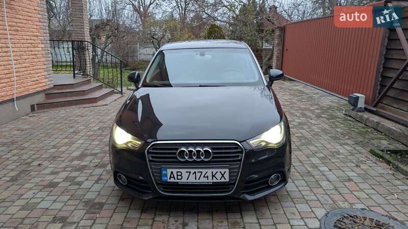 Хэтчбек Audi A1 2010 в Виннице