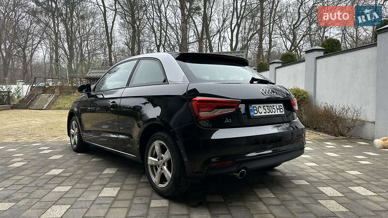 Хэтчбек Audi A1 2015 в Львове