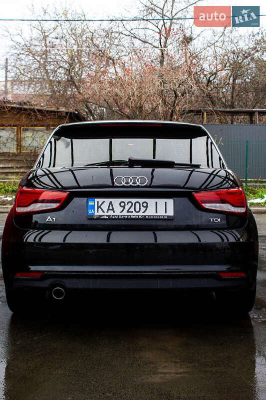 Хэтчбек Audi A1 2015 в Львове